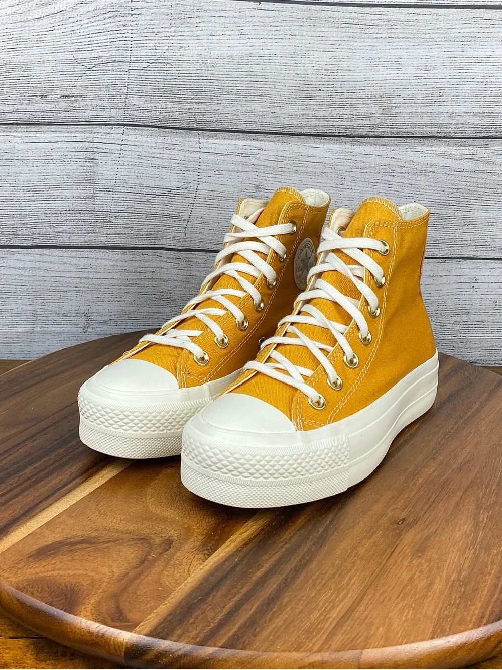 Converse Chuck Taylor All Star Platform High Sunflower Gold Shoe Womens Size 5.5